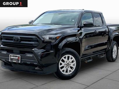 Used 2025 Toyota Tacoma SR5