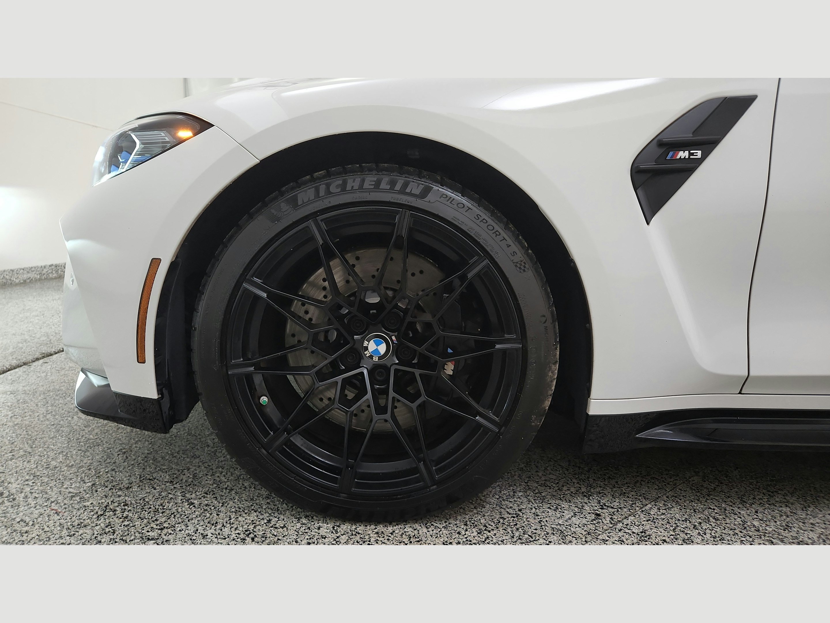 Used 2022 BMW M3 w/ Executive Package RWD image 38