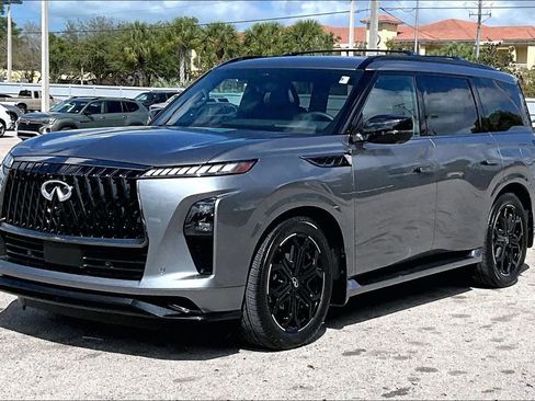 Used 2026 INFINITI QX80 4WD w/ Sport Exterior Package image 9