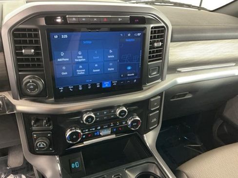 Used 2024 Ford F150 Lariat w/ Tow/Haul Package AWD/4WD image 20