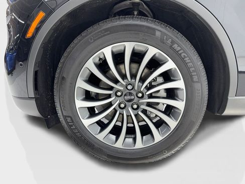 Used 2022 Lincoln Aviator Reserve w/ Elements Package Plus image 44