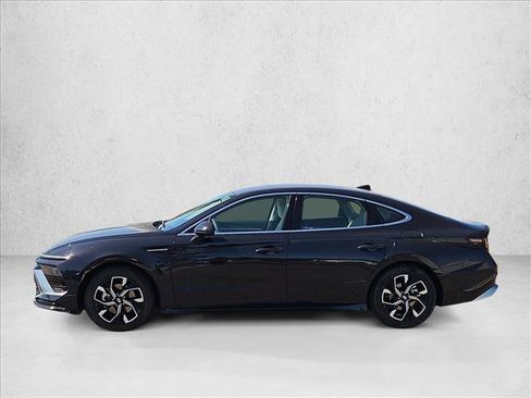 Used 2024 Hyundai Sonata SEL FWD image 8