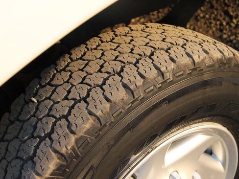 Used 2013 Ford E-250 and Econoline 250 w/ PWR Group RWD image 35