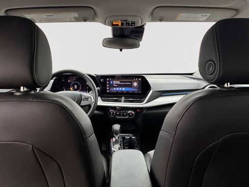 Used 2024 Chevrolet Trax LT w/ Driver Confidence Package image 19