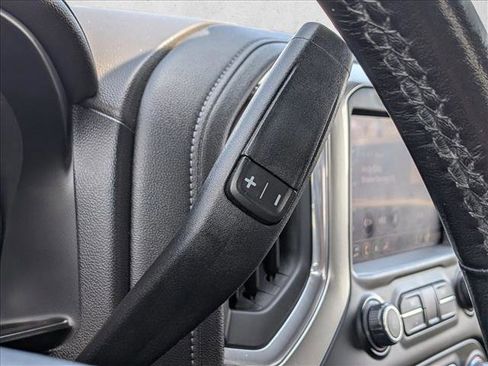 Used 2021 Chevrolet Silverado 1500 LTZ AWD/4WD image 12