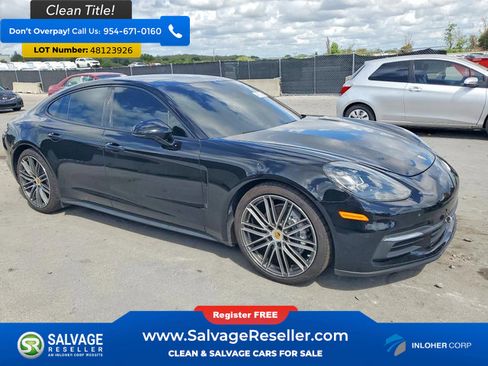 Used 2018 Porsche Panamera w/ Premium Package image 5