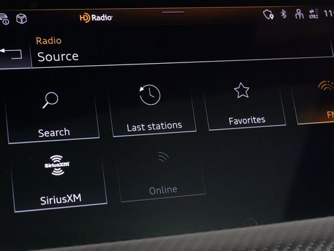 Used 2024 Audi RS e-tron GT w/ Carbon Performance Package image 52