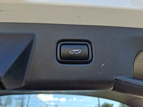 Certified 2023 Hyundai Tucson Limited w/ Cargo Package image 31