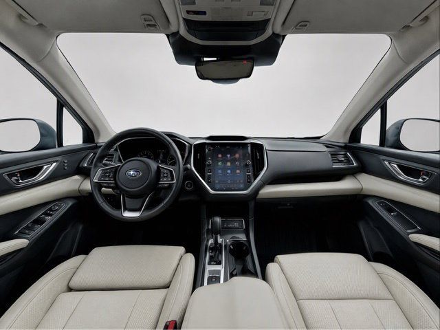 Used 2023 Subaru Ascent Limited w/ Technology Package AWD/4WD image 10