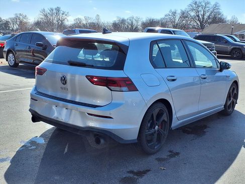 Used 2024 Volkswagen GTI SE image 3