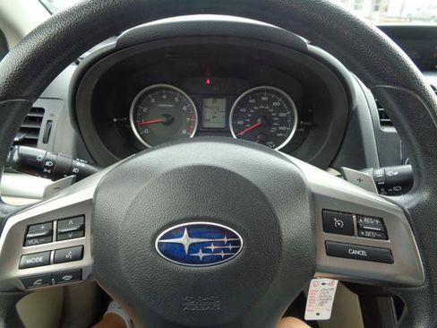 Used 2014 Subaru Crosstrek 2.0i Premium w/ Moonroof Package AWD/4WD image 38
