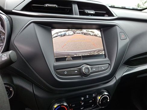 Used 2023 Chevrolet TrailBlazer LT image 15