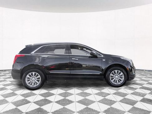 Used 2019 Cadillac XT5 FWD image 11