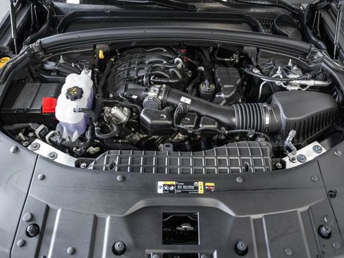 New 2025 Jeep Grand Cherokee Altitude image 18