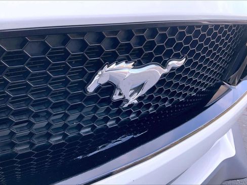 Used 2019 Ford Mustang GT Premium w/ GT Performance Package image 29