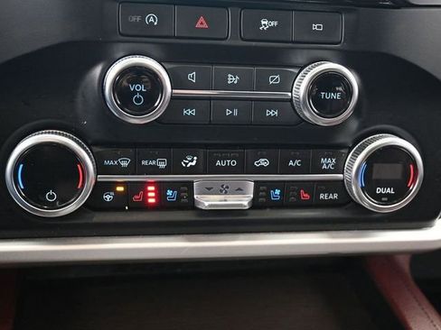 Certified 2024 Ford Expedition Max Limited image 22