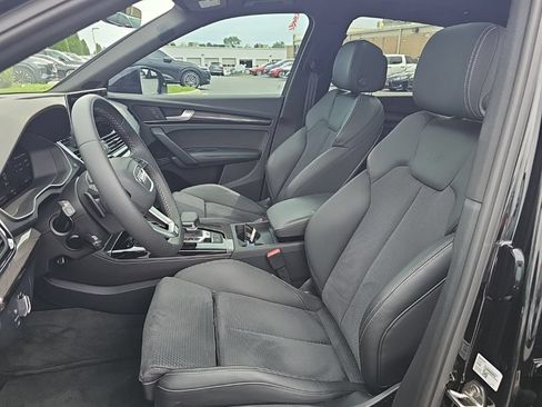 Used 2023 Audi SQ5 Premium Plus w/ Premium Plus Package AWD/4WD image 3