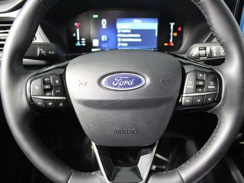 Used 2024 Ford Escape SE FWD image 6