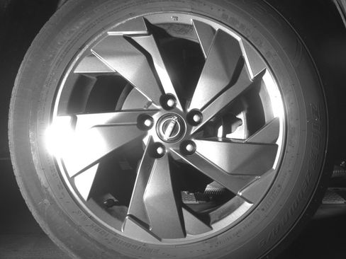 Used 2025 Nissan Rogue SV FWD image 13