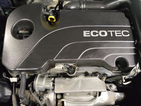 Used 2022 Chevrolet Equinox LT w/ LPO, Floor Liner Package FWD image 30