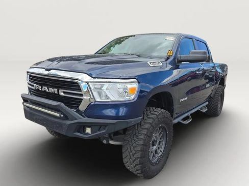 Used 2020 RAM 1500 Big Horn AWD/4WD image 1