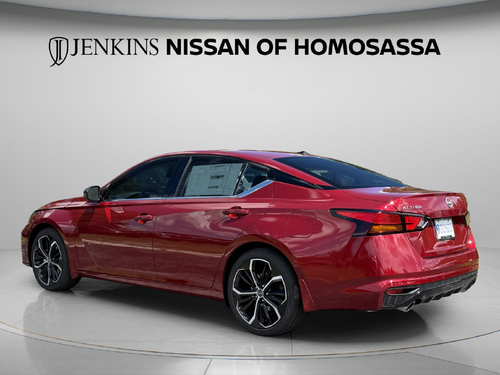 New 2026 Nissan Altima 2.5 SR FWD image 9