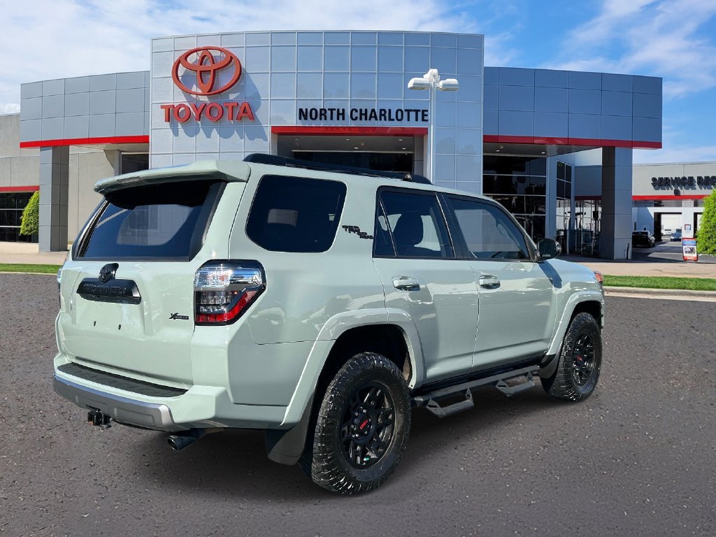 Used 2023 Toyota 4Runner TRD Off-Road Premium w/ Moonroof Package AWD/4WD image 8
