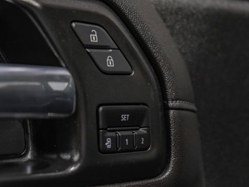 Used 2022 Chevrolet Silverado 3500 High Country image 45