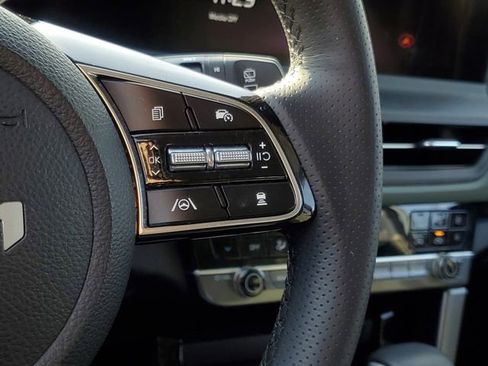 Used 2024 Kia Seltos SX image 21