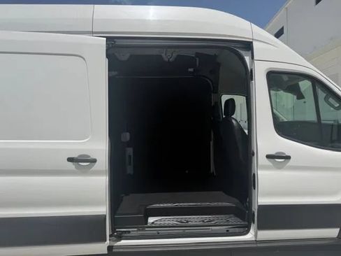 Used 2024 Ford Transit 250 148 High Roof w/ Load Area Protection Package RWD image 8