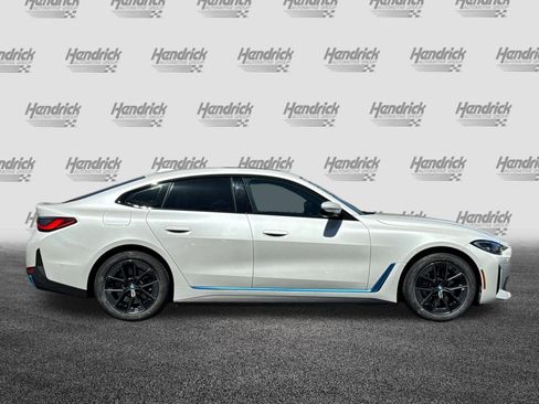 Certified 2023 BMW i4 eDrive35 RWD image 3