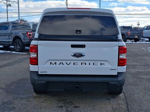 Used 2022 Ford Maverick Lariat w/ Lariat Luxury Package image 9