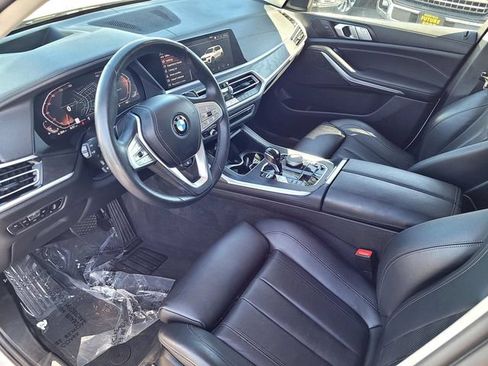 Used 2022 BMW X7 xDrive40i w/ Premium Package AWD/4WD image 10