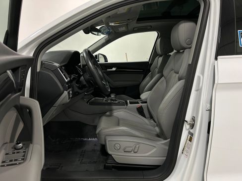 Used 2020 Audi Q5 Prestige image 4