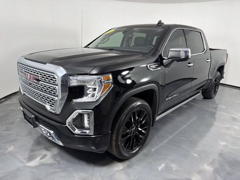 Used 2020 GMC Sierra 1500 Denali w/ Denali Ultimate Package AWD/4WD image 9