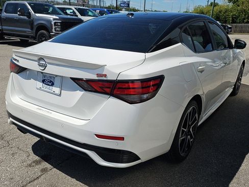 Used 2024 Nissan Sentra SR FWD image 5