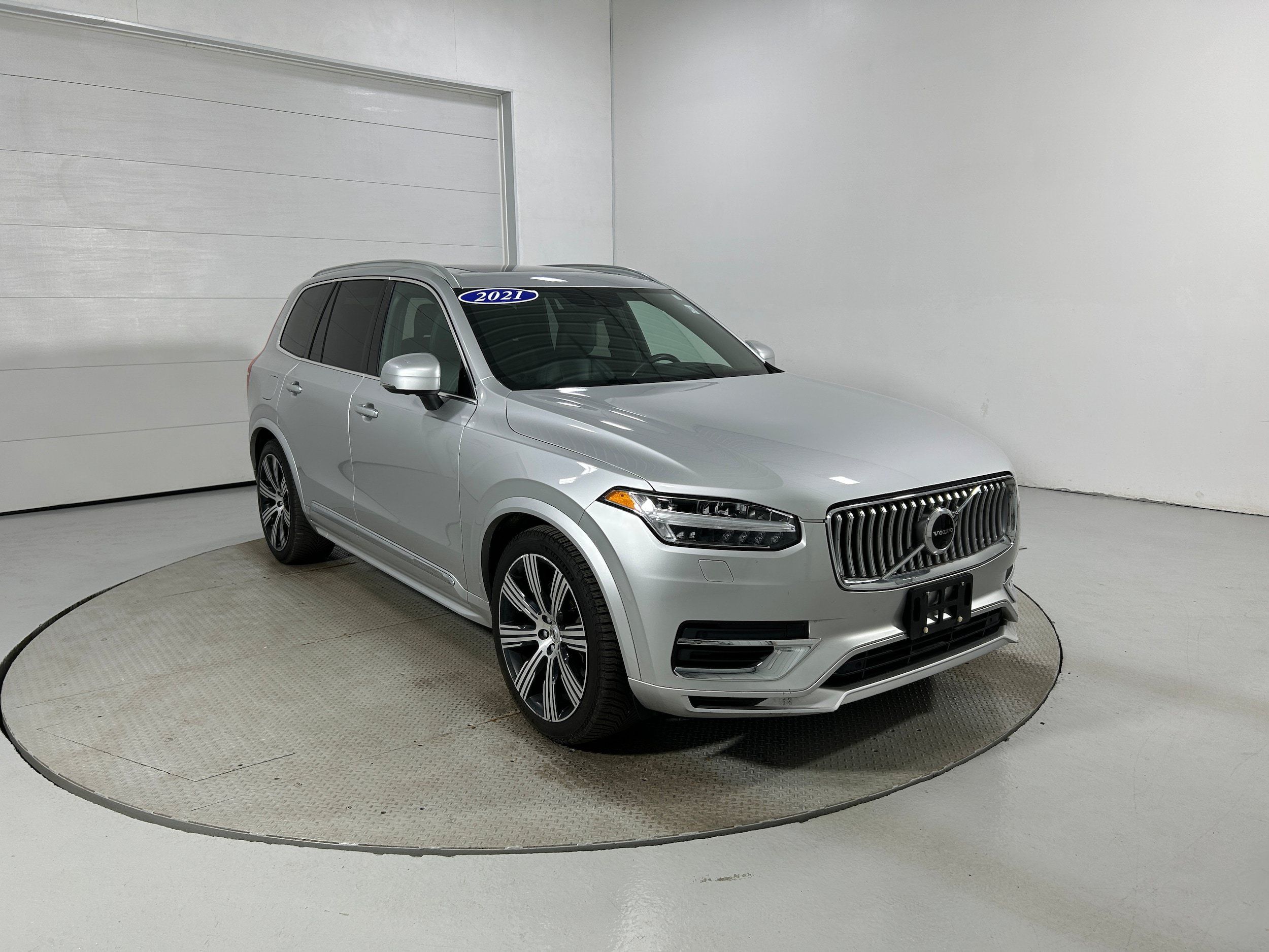 Used 2021 Volvo XC90 T8 Inscription AWD/4WD image 2