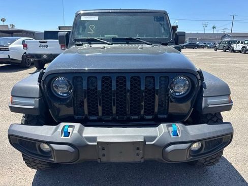 Used 2023 Jeep Wrangler Unlimited w/ Sun & Screen Package AWD/4WD image 2