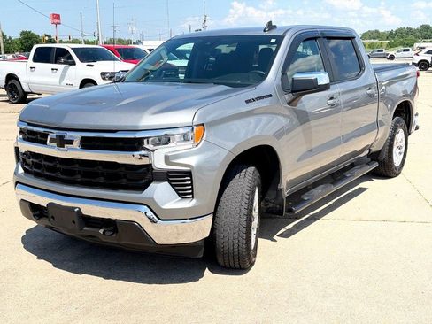 Used 2023 Chevrolet Silverado 1500 LT w/ LPO, Dark Essentials Package AWD/4WD image 7