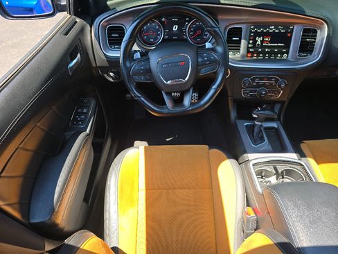 Used 2022 Dodge Charger Scat Pack RWD image 21