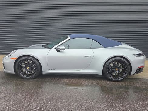 Used 2024 Porsche 911 Carrera 4 GTS image 2