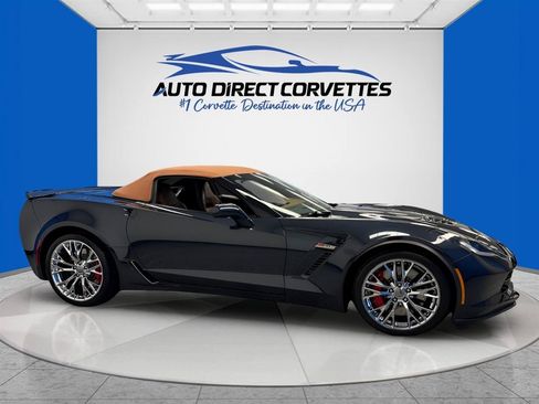 Used 2015 Chevrolet Corvette Z06 w/ 2LZ Preferred Equipment Group RWD image 6