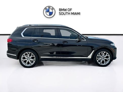 Used 2022 BMW X7 xDrive40i w/ Premium Package AWD/4WD image 8