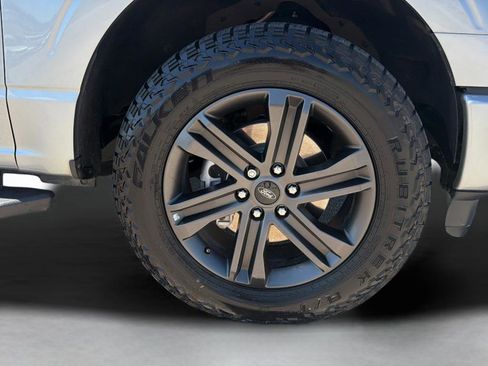 Used 2022 Ford F150 XLT w/ Equipment Group 302A High image 9