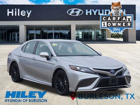 Used 2023 Toyota Camry XSE w/ Cold Weather Package FWD image 1