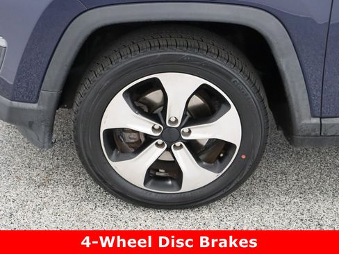 Used 2018 Jeep Compass Latitude w/ Popular Equipment Group image 11