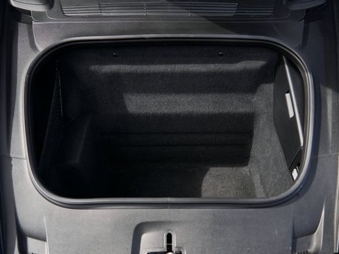 Used 2022 Porsche 911 Turbo S image 19