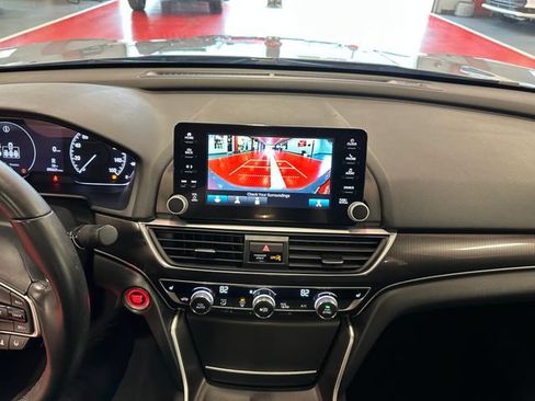 Used 2022 Honda Accord Sport image 22