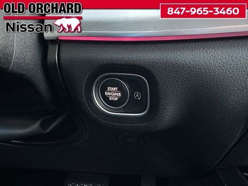 Used 2025 Mercedes-Benz GLE 350 4MATIC image 23