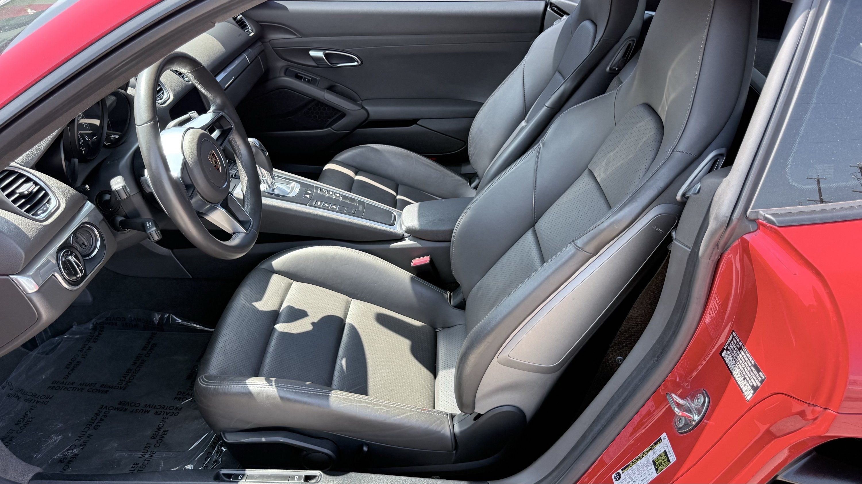Used 2019 Porsche 718 Cayman RWD image 23